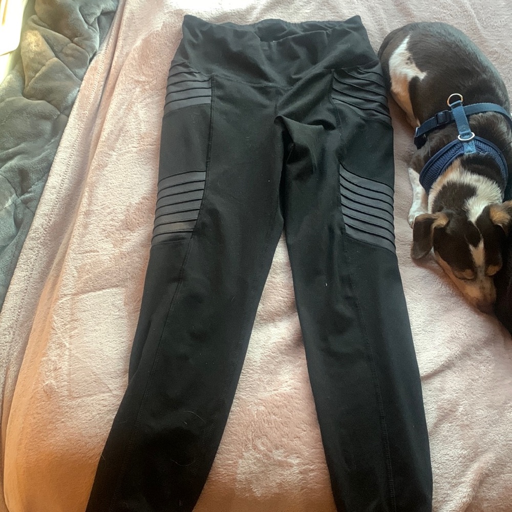 Active wear leggings